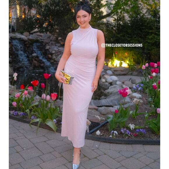 RARE!!! ZARA BLOGGER FAVE!!! Fitted Midi Dress NWT - Picture 12 of 16